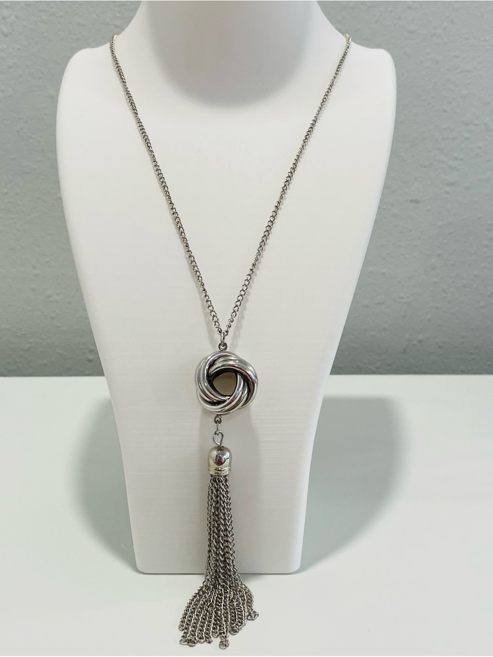 Long Silver Tone Infinity Knot Tassel Necklace Multi Strand Fringe Chain Sweater